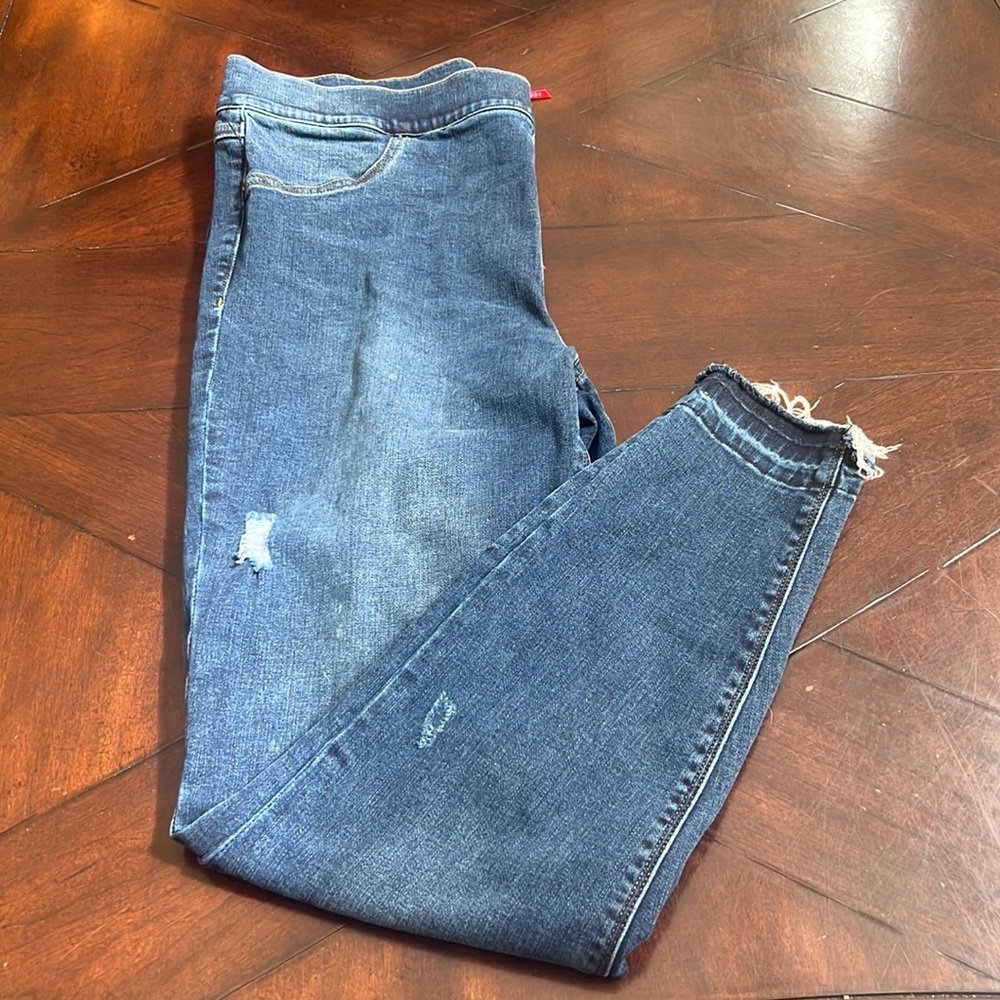 SPANX Distressed Ankle Skinny Jeans. Size XL